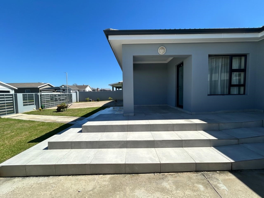 3 Bedroom Property for Sale in Fountains Estate Eastern Cape